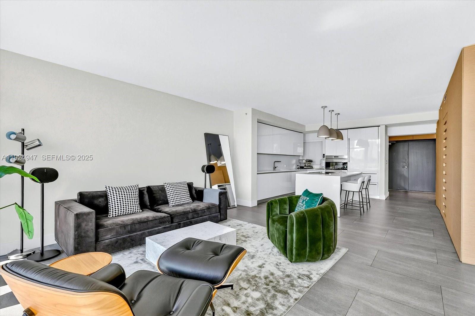 1201 20th St #PH07 Miami Beach, FL 33139