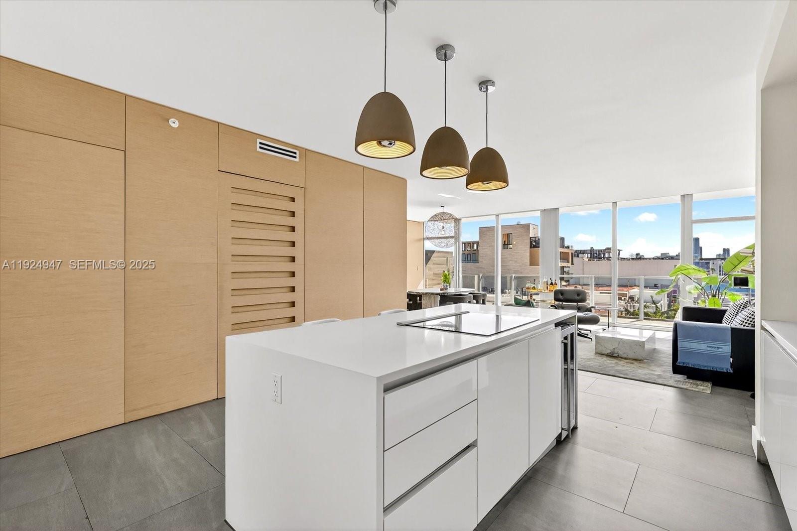 1201 20th St #PH07 Miami Beach, FL 33139