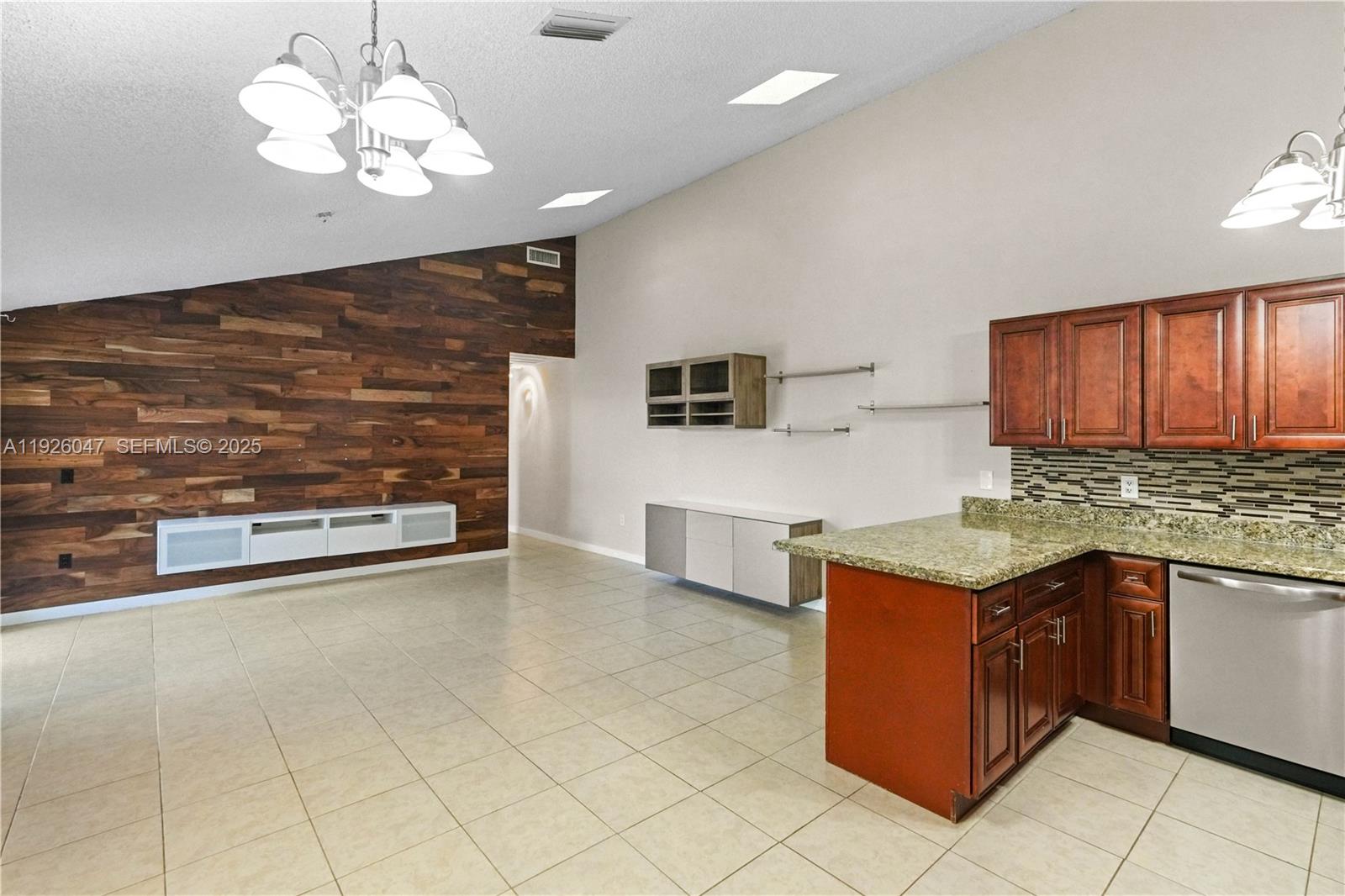 9568 Boca Gdns Pkwy #B Boca Raton, FL 33496