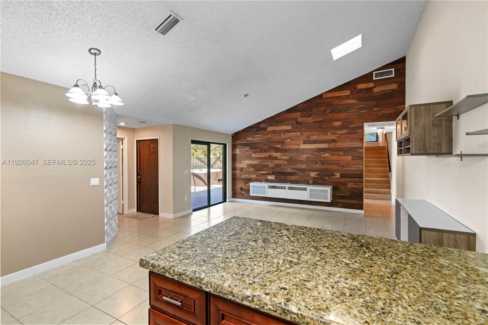 9568 Boca Gdns Pkwy #B Boca Raton, FL 33496