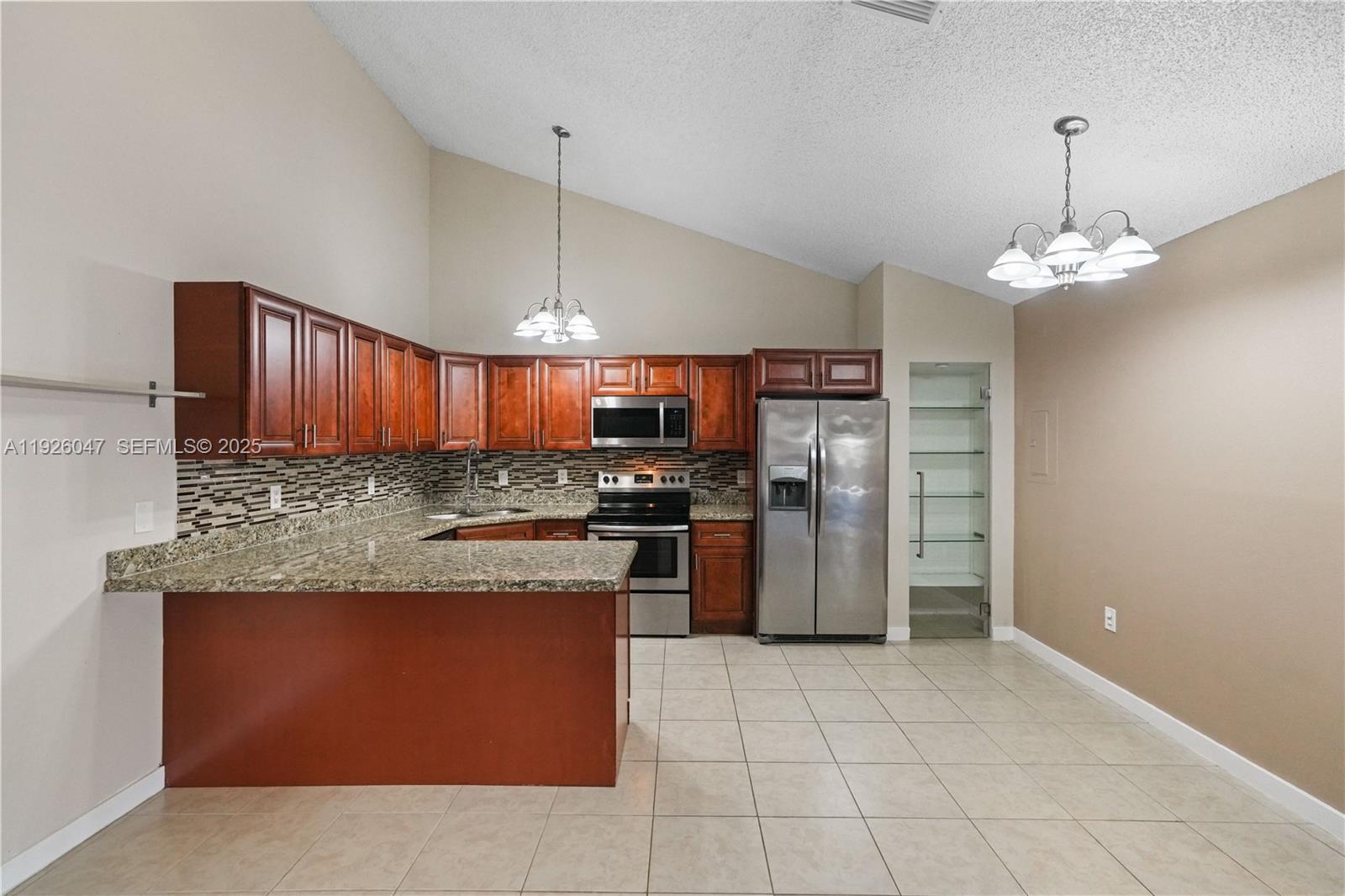 9568 Boca Gdns Pkwy #B Boca Raton, FL 33496