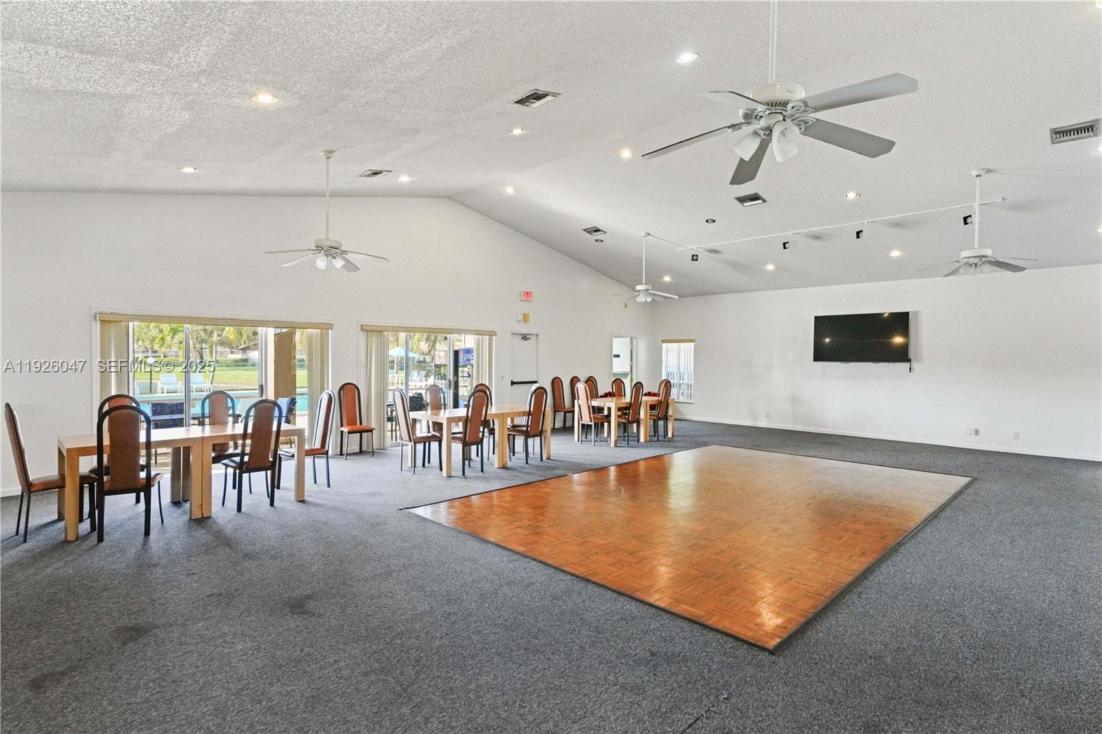 9568 Boca Gdns Pkwy #B Boca Raton, FL 33496