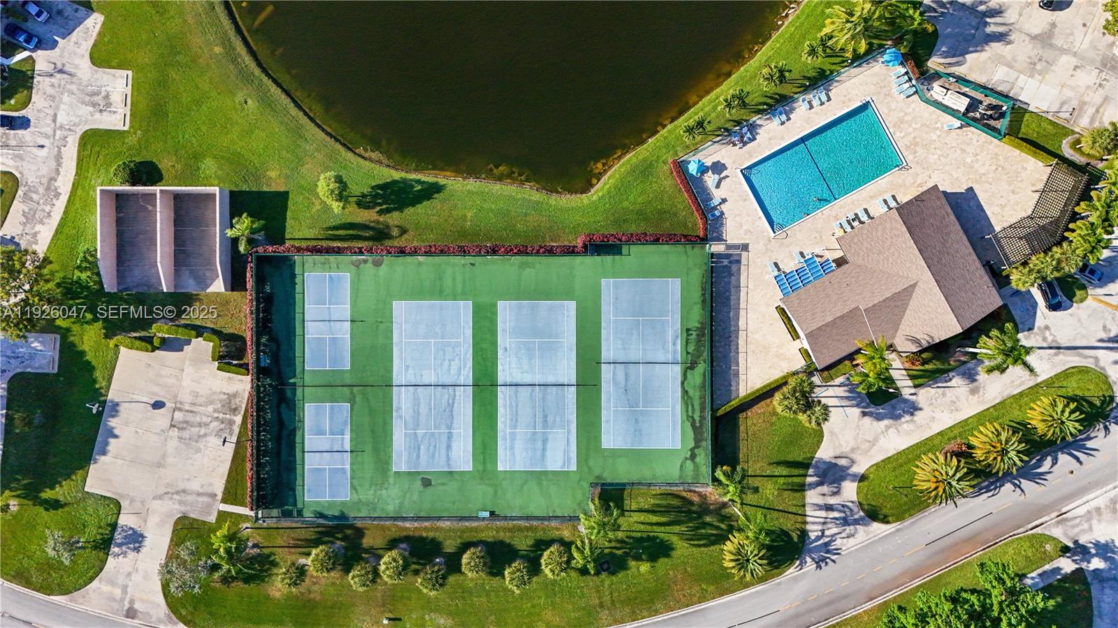 9568 Boca Gdns Pkwy #B Boca Raton, FL 33496