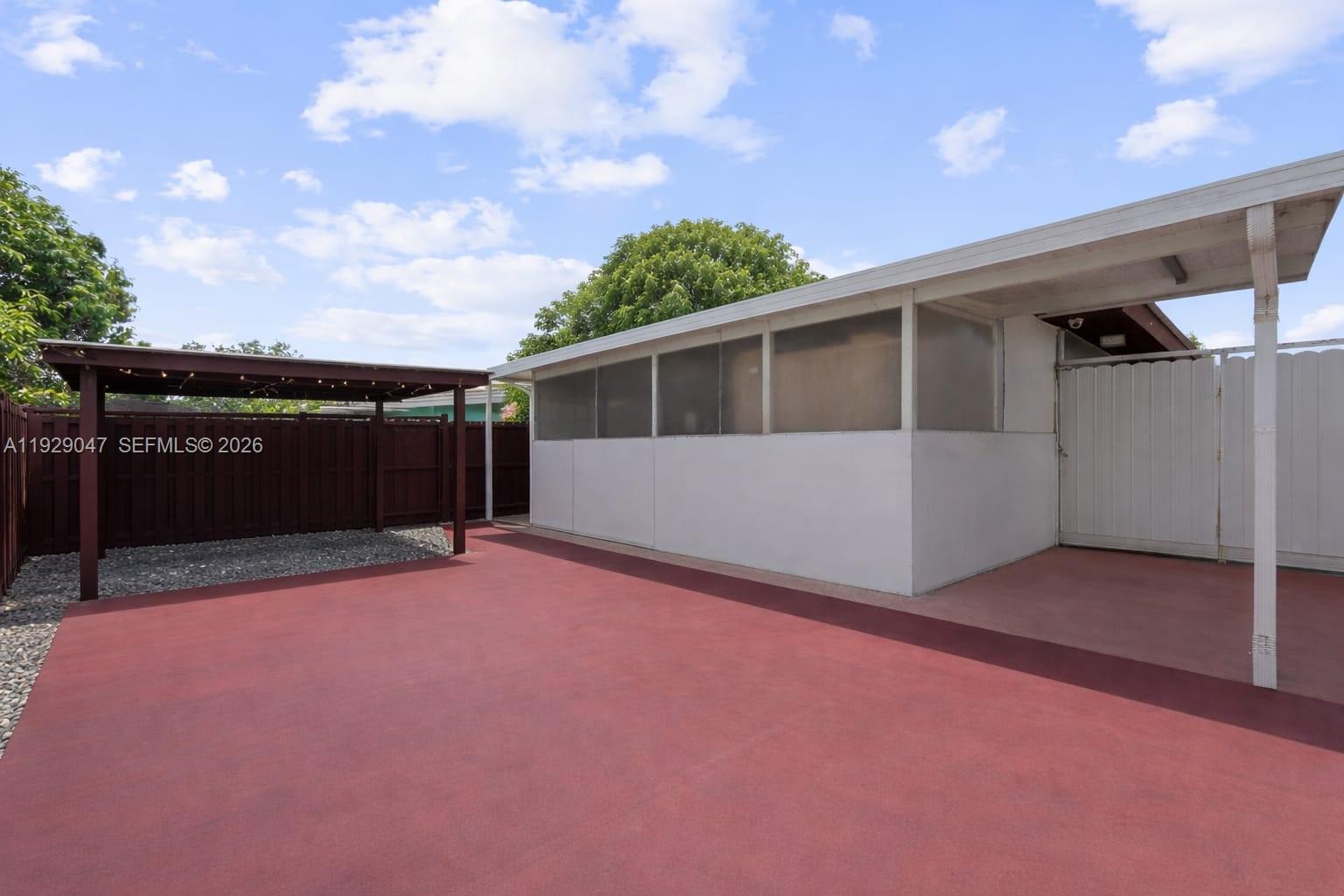 3109 NW 64th St Miami, FL 33147