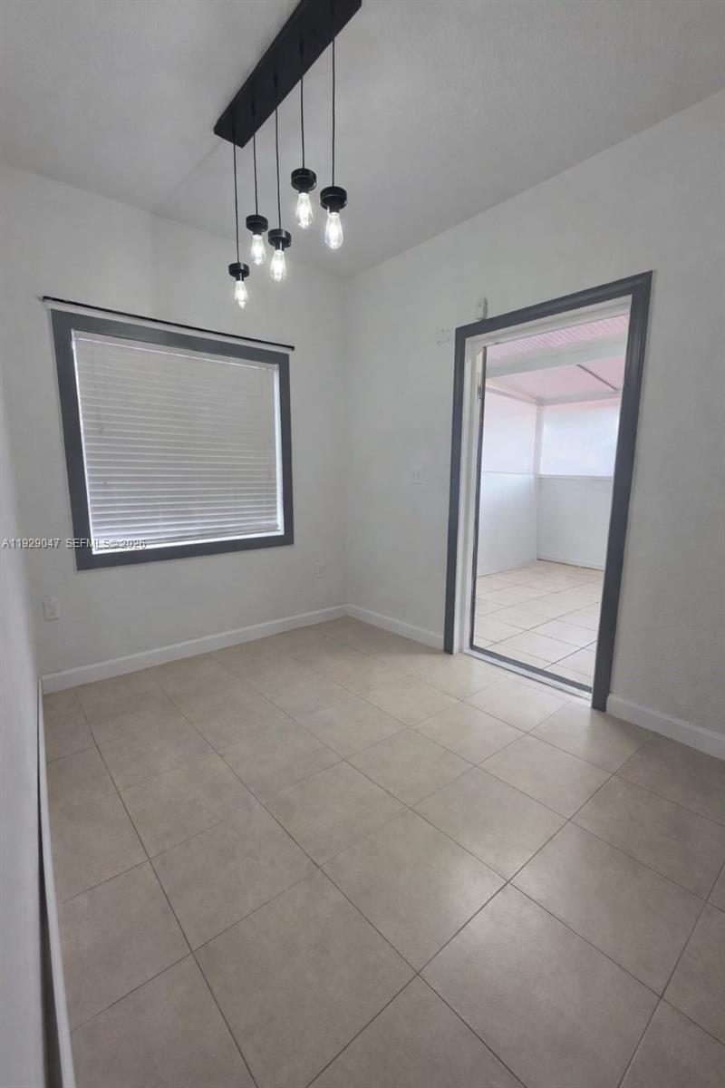 3109 NW 64th St Miami, FL 33147