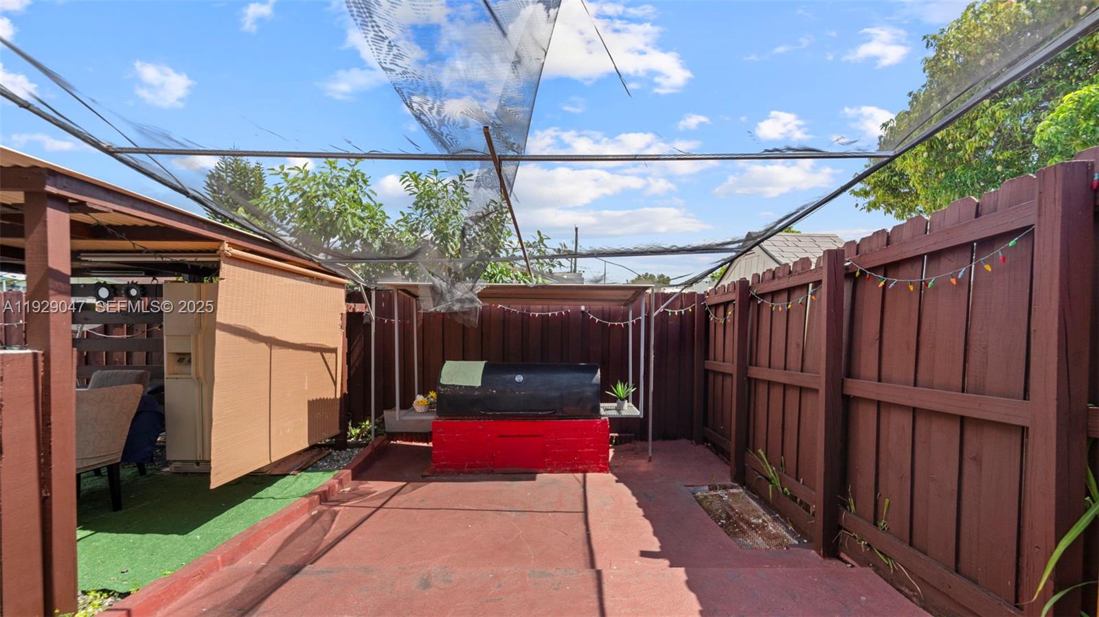 3109 NW 64th St Miami, FL 33147