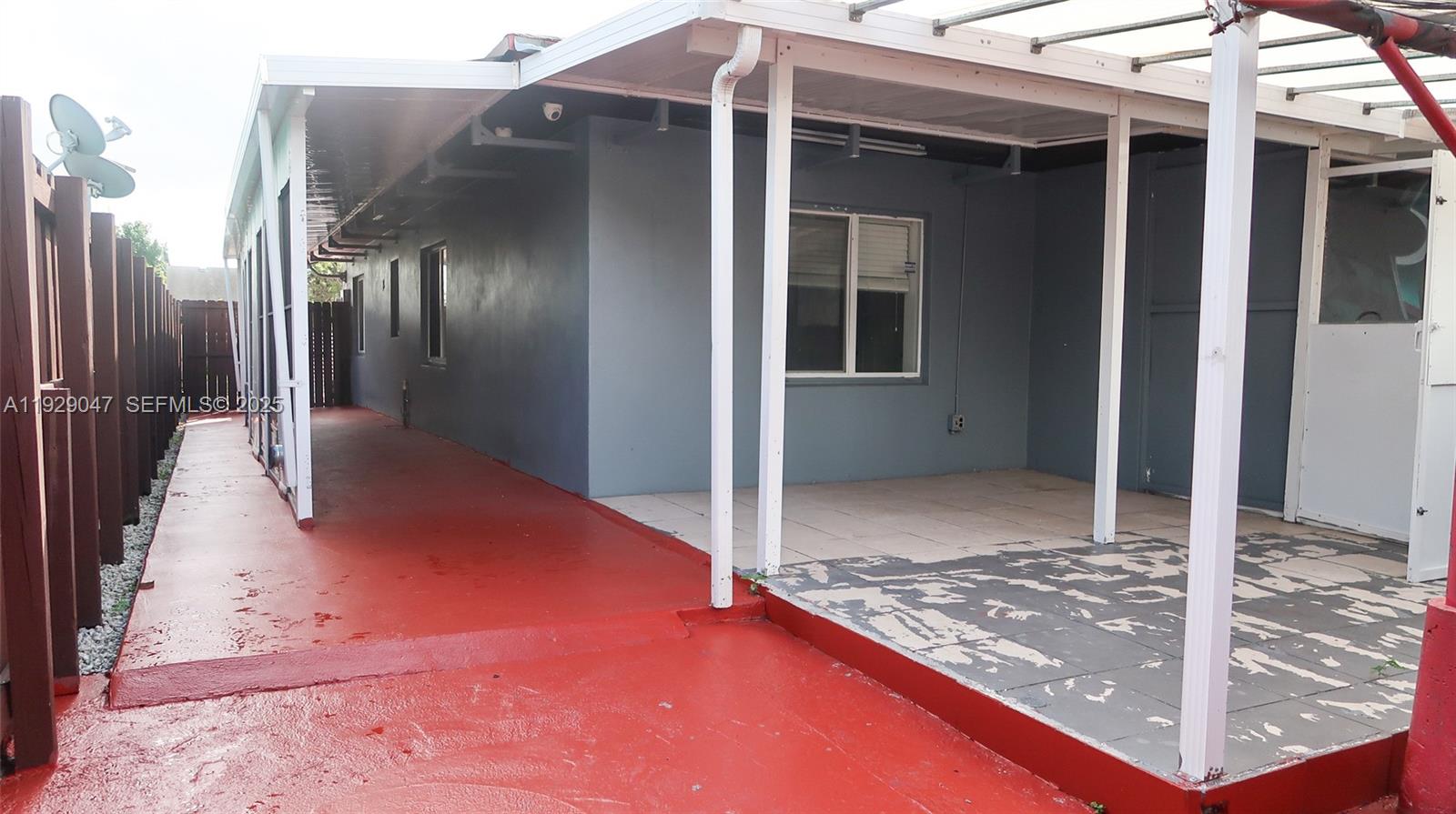 3109 NW 64th St Miami, FL 33147