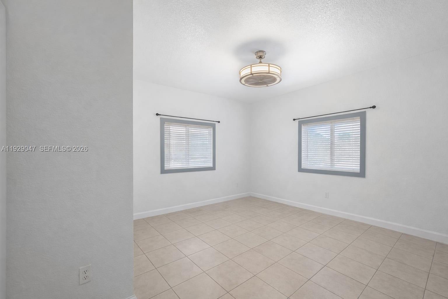 3109 NW 64th St Miami, FL 33147