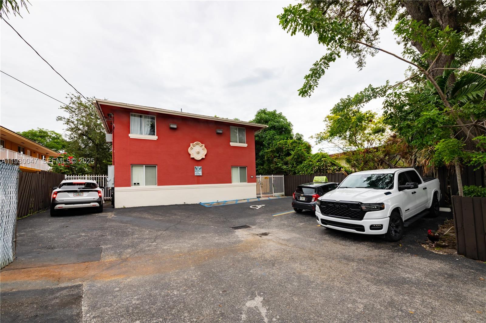 63 NW 17th Pl #6 Miami, FL 33125
