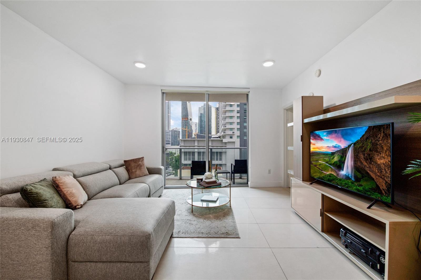 1100 S Miami Ave #702