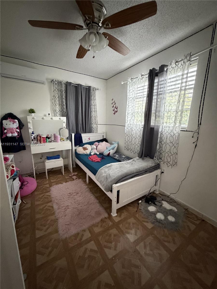 7200 SW 22nd St Miami, FL 33155