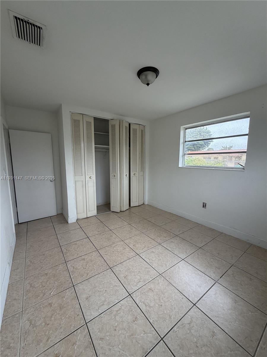 7200 SW 22nd St Miami, FL 33155