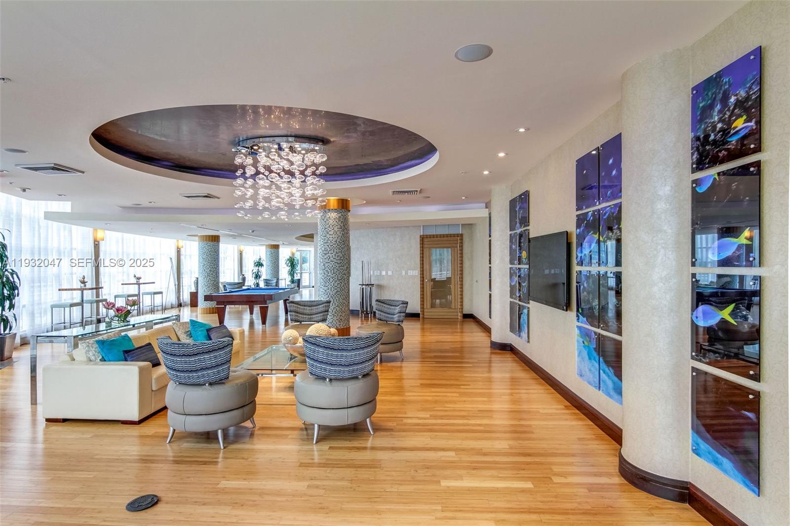 image Vizcayne North44