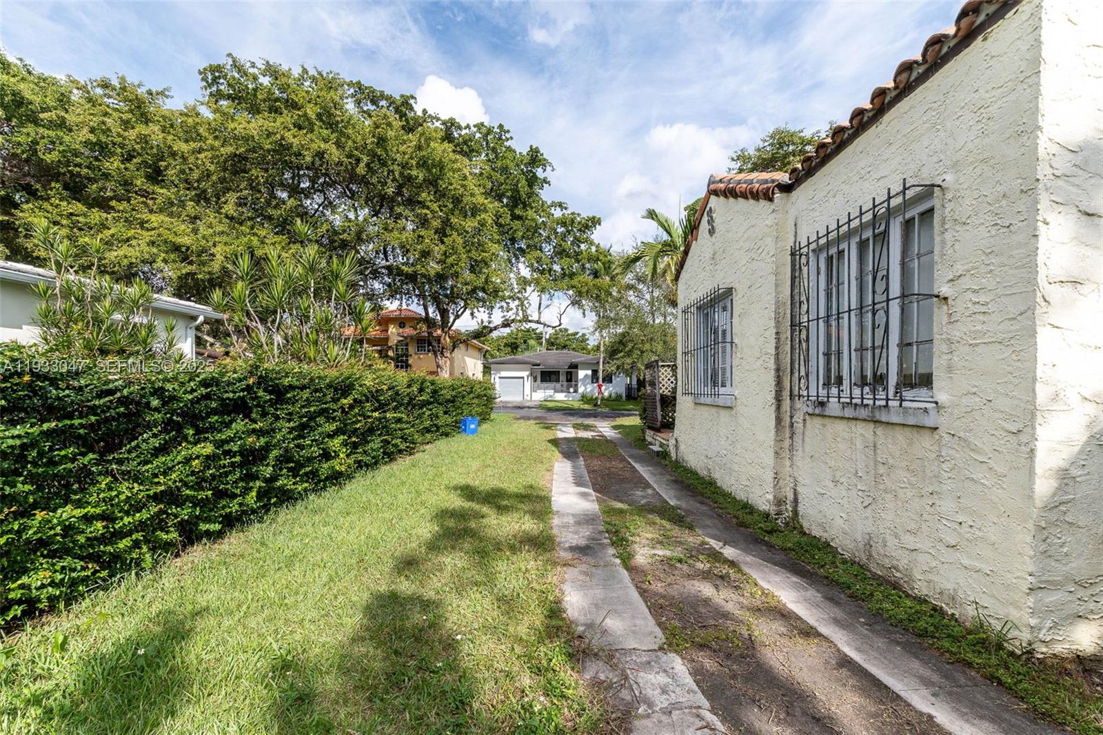 222 Romano Ave Coral Gables, FL 33134