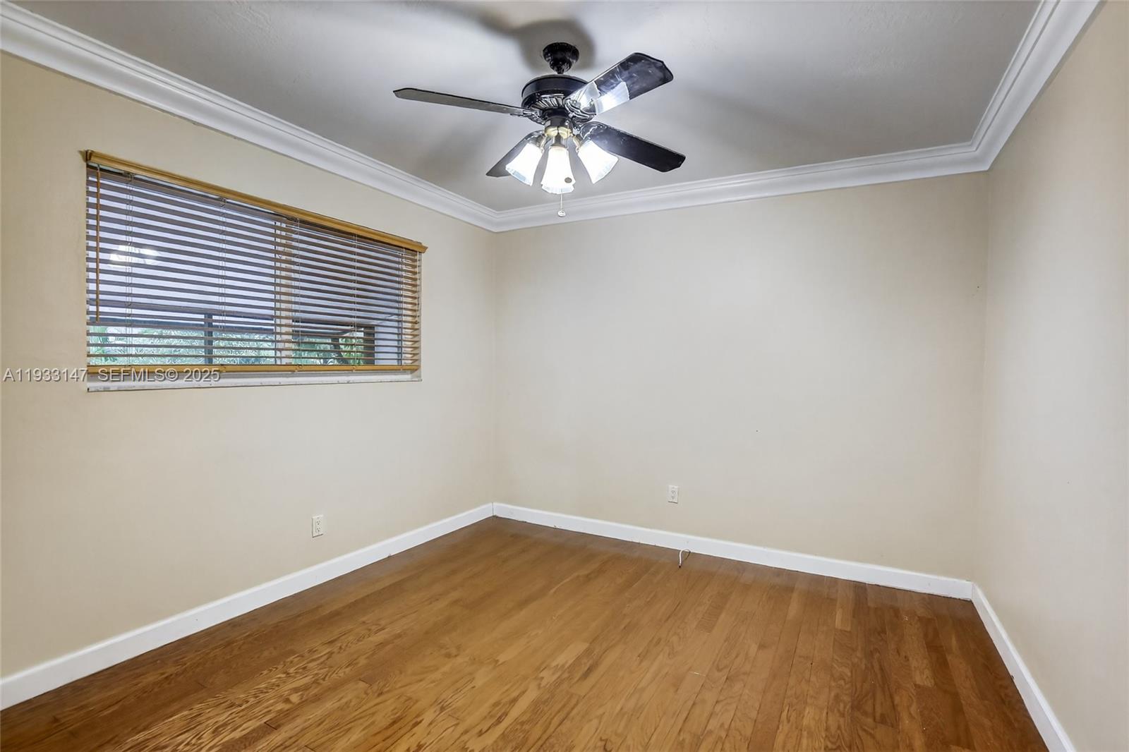 2500 NE 209th Ter Miami, FL 33180