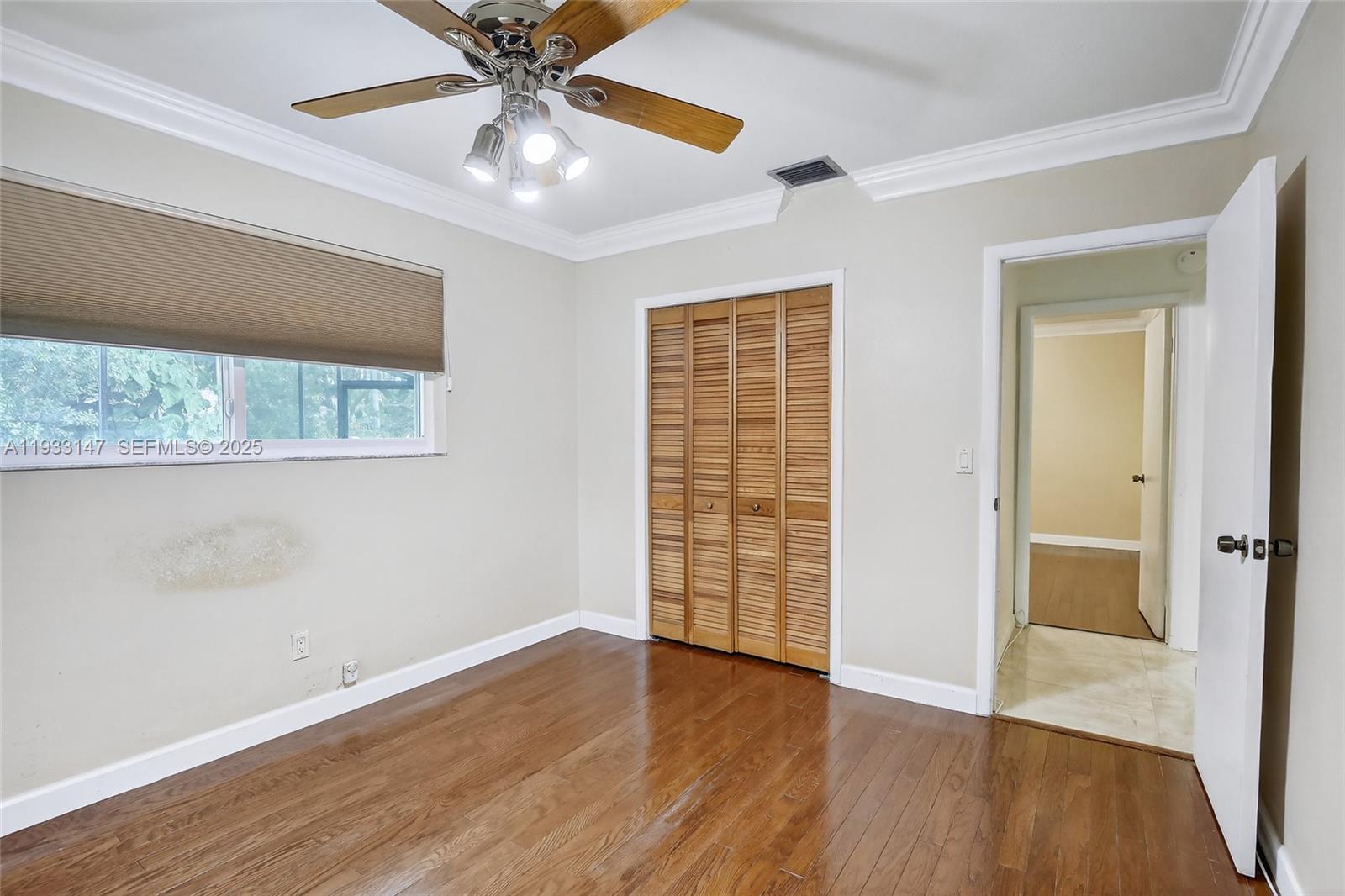 2500 NE 209th Ter Miami, FL 33180