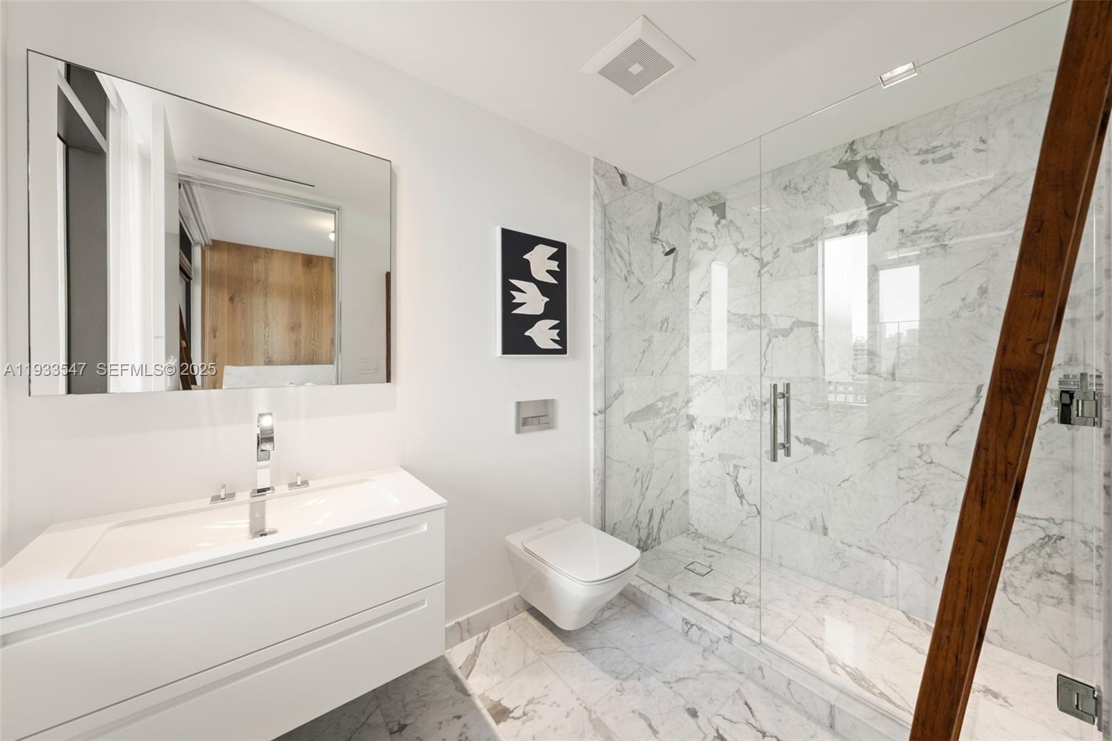 7061 Fisher Is Dr #7061 Miami Beach, FL 33109