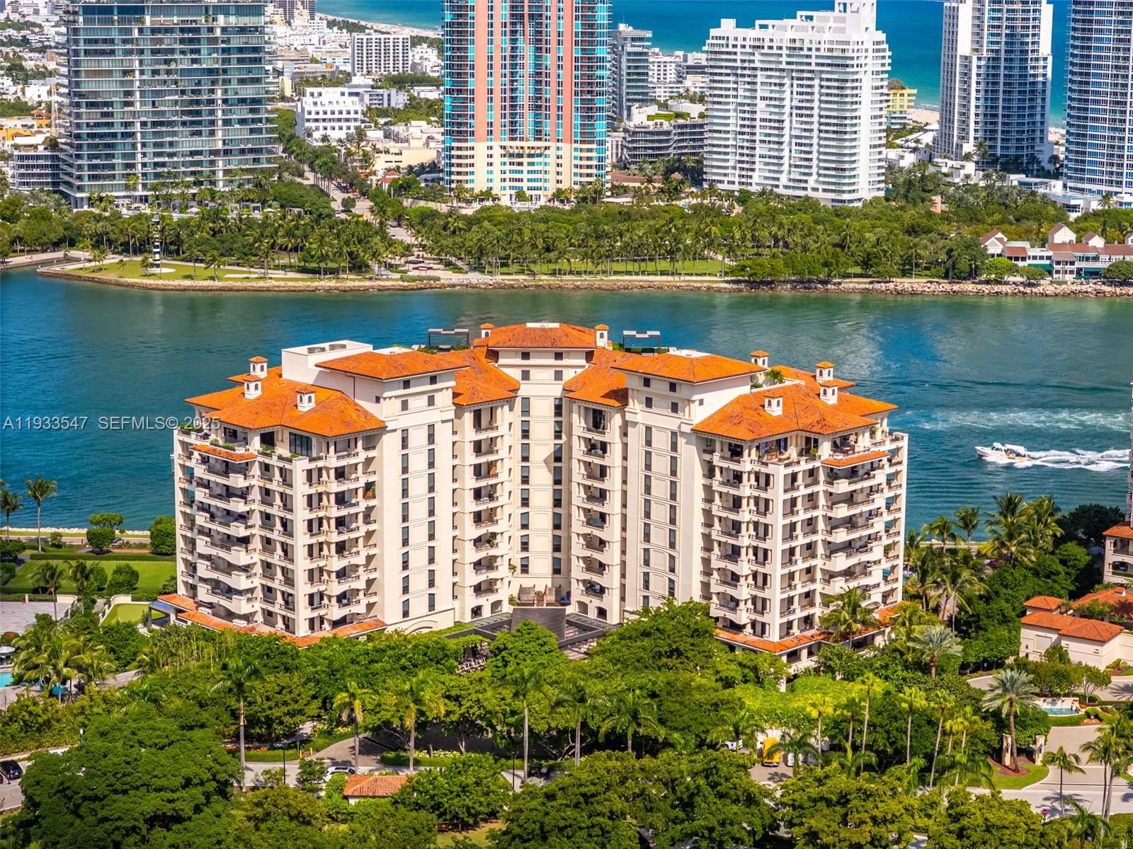 7061 Fisher Is Dr #7061 Miami Beach, FL 33109