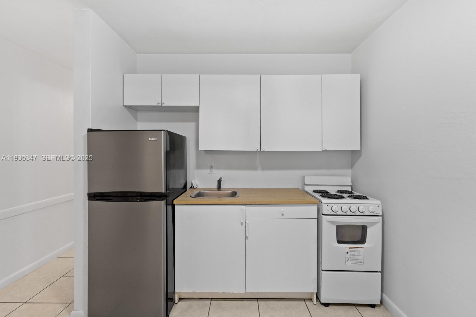 318 Majorca Ave #203 Coral Gables, FL 33134