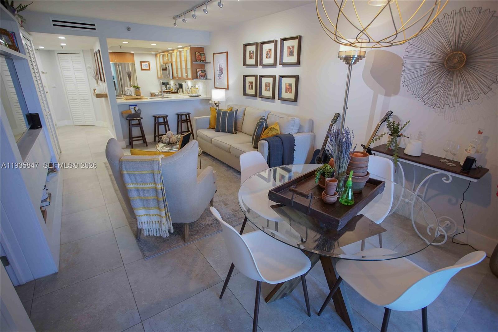 5880 Collins Ave #302 Miami Beach, FL 33140