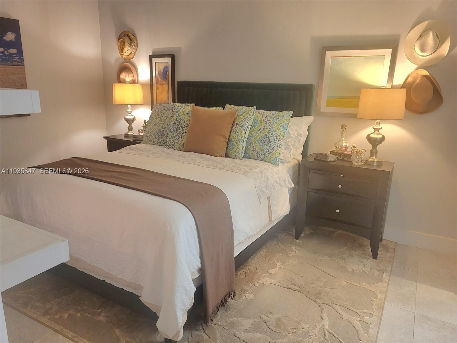 5880 Collins Ave #302 Miami Beach, FL 33140