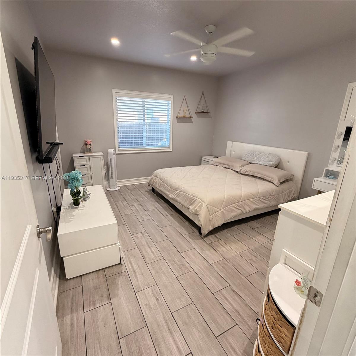 3140 NW 60th St Miami, FL 33142