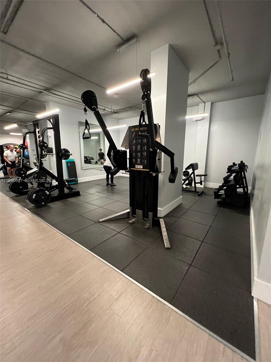 image Brickell Place II12