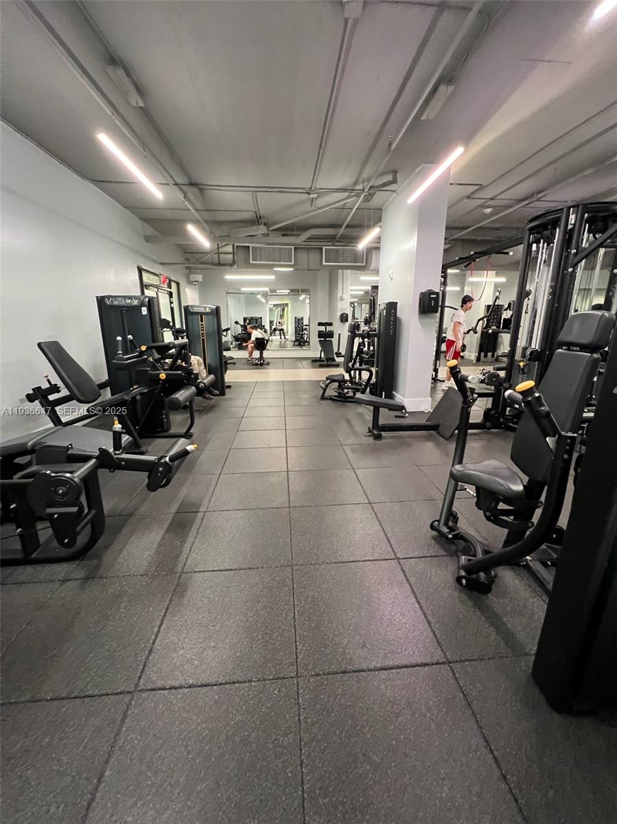 image Brickell Place II13