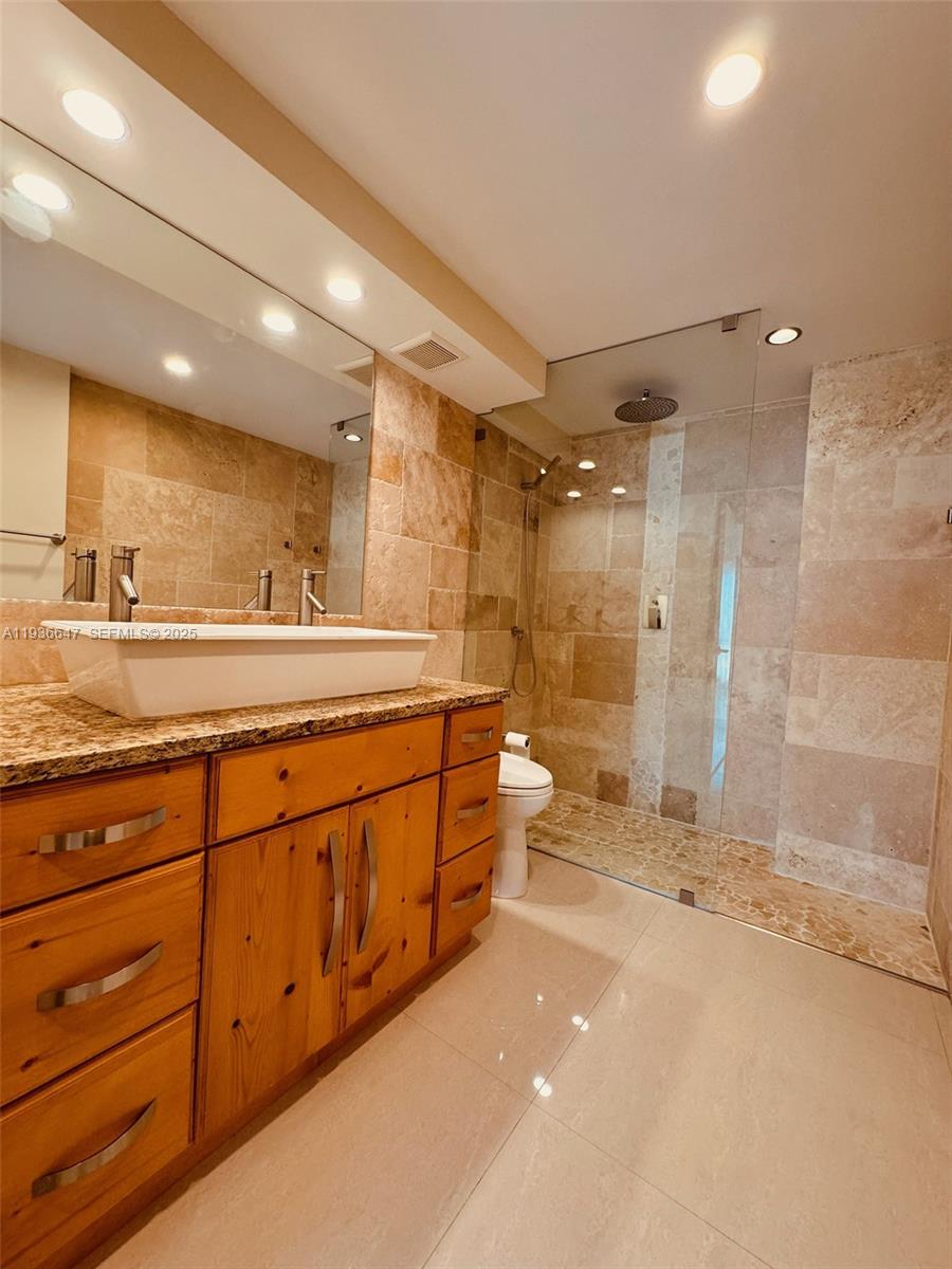 image Brickell Place II6