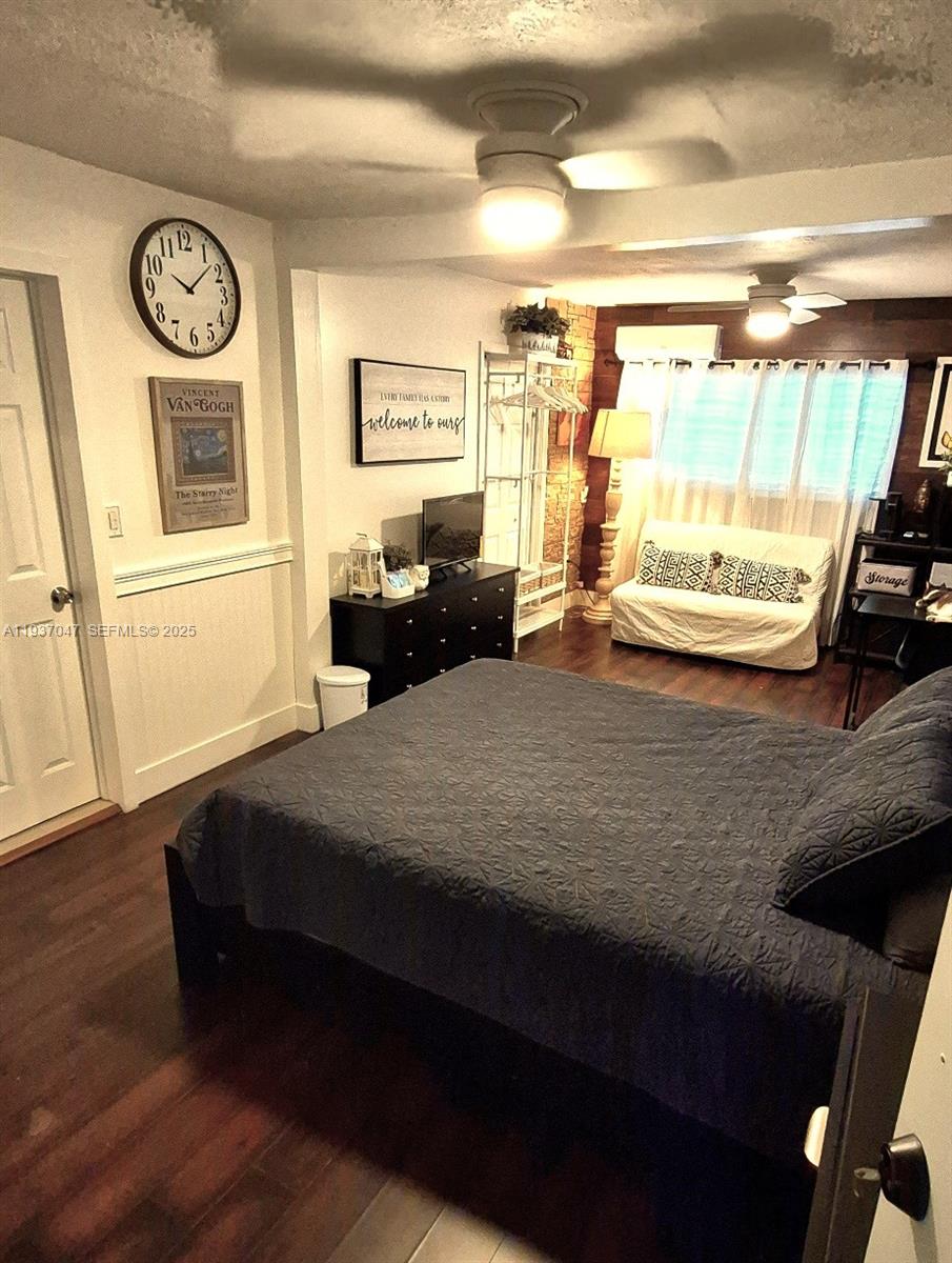 Undisclosed Address North Miami, FL 33161