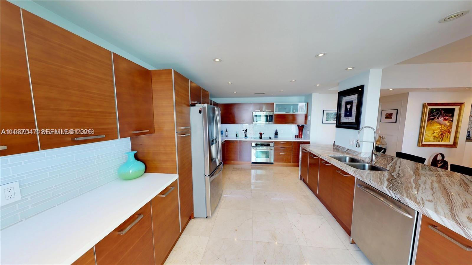 image Aventura Marina 212