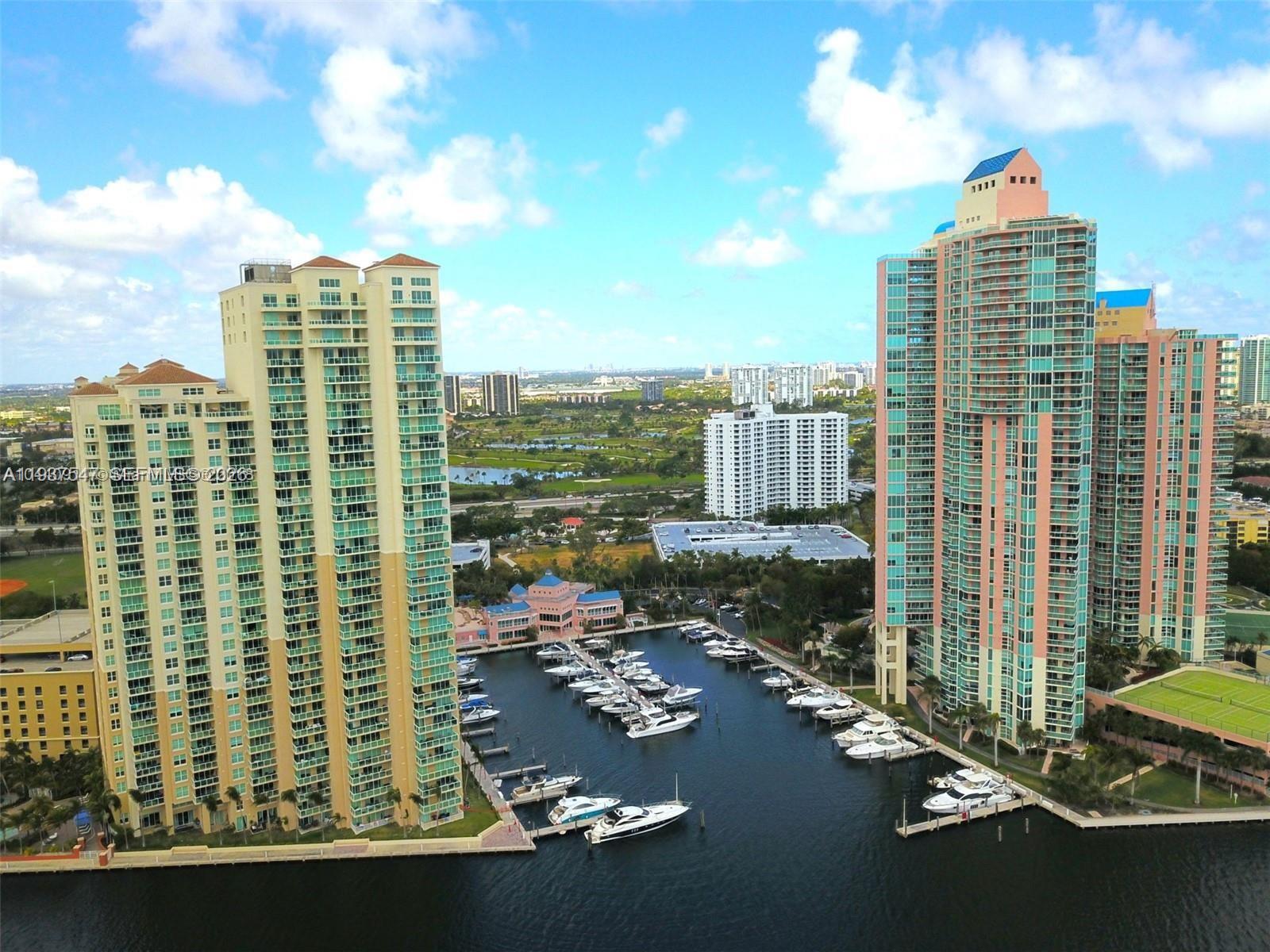 image Aventura Marina 24