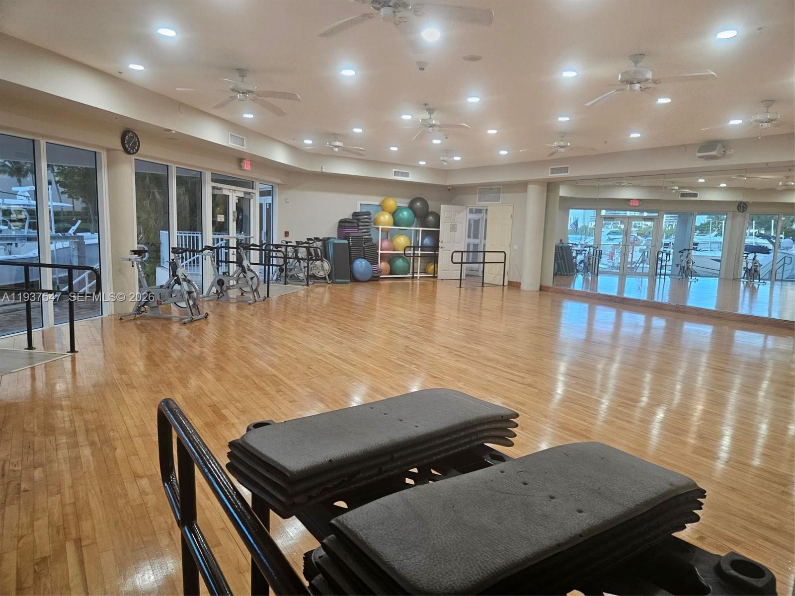 image Aventura Marina 256