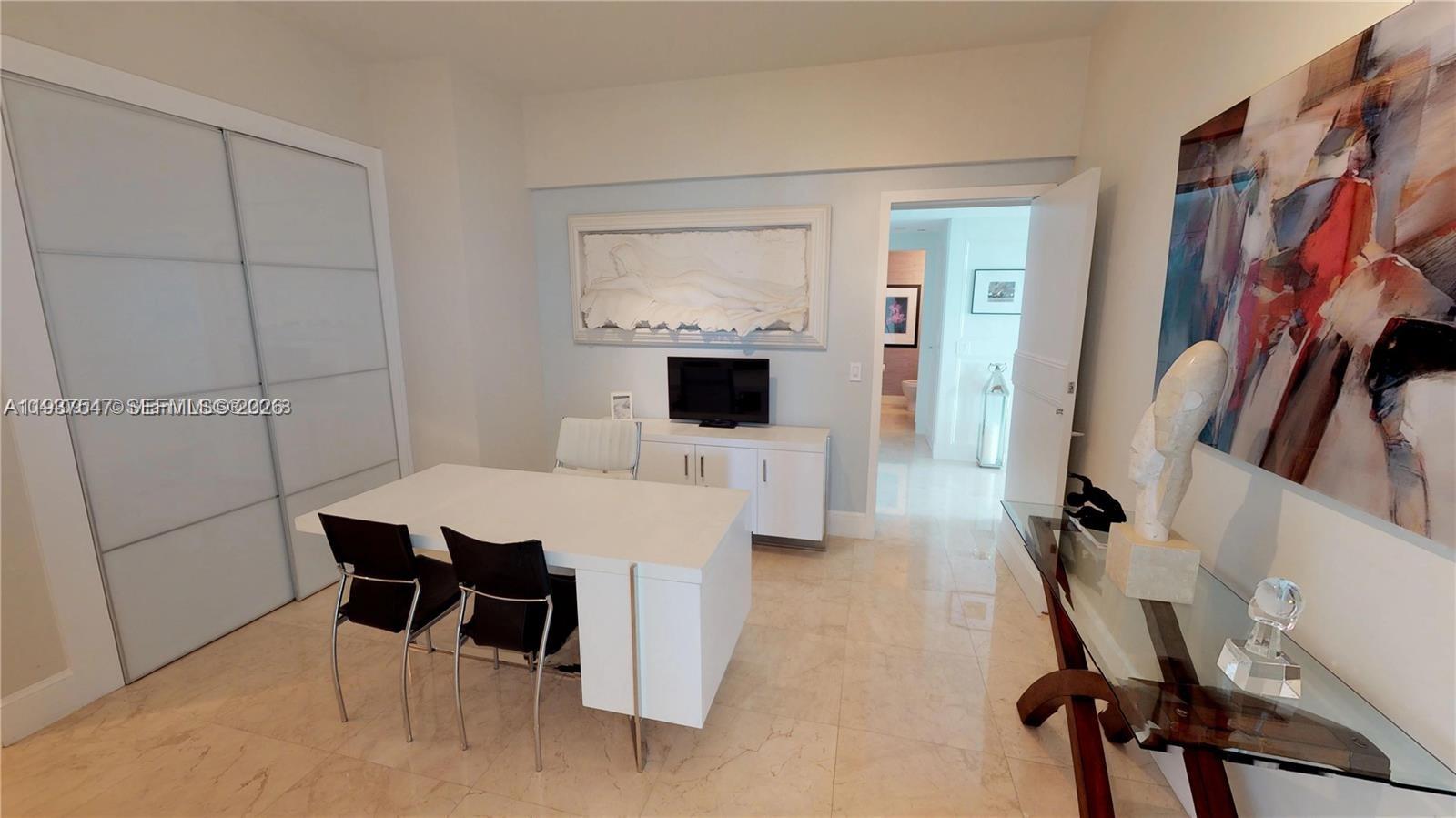 image Aventura Marina 28