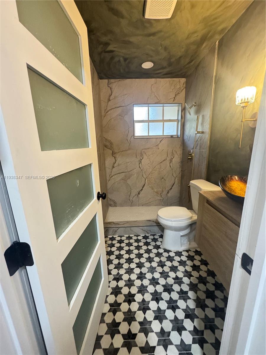 4360 NW 4th St Plantation, FL 33317