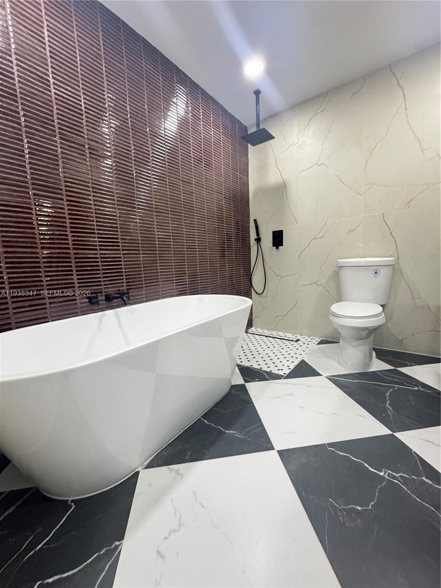 4360 NW 4th St Plantation, FL 33317