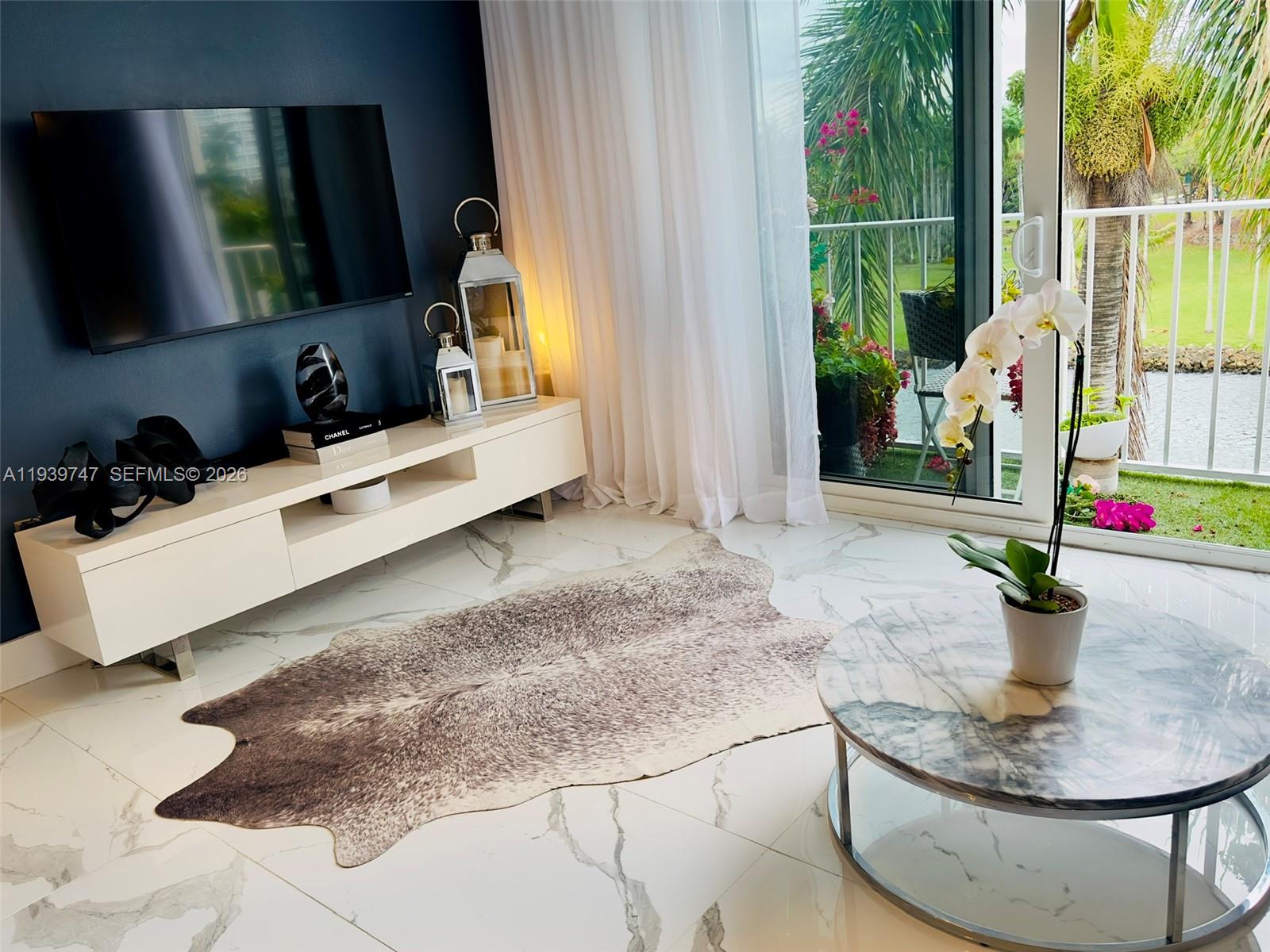 1740 NW N Riv Dr #626 Miami, FL 33125