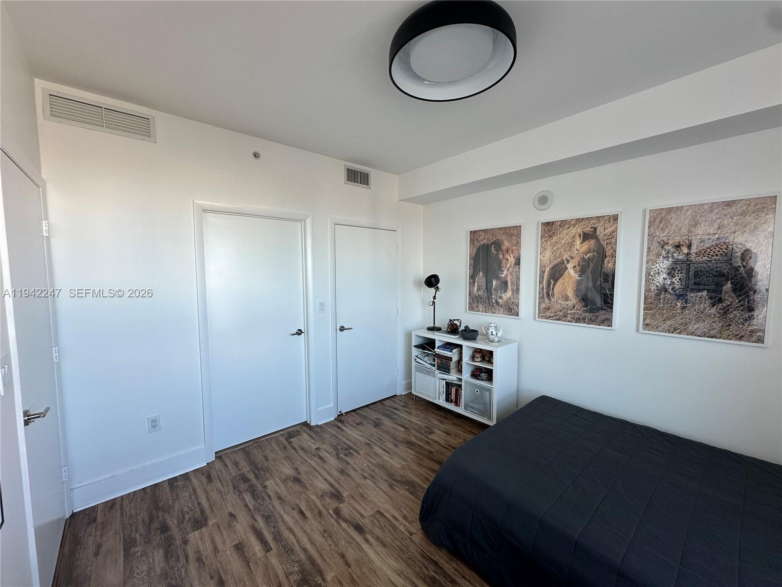 image The Ivy at Riverfront13