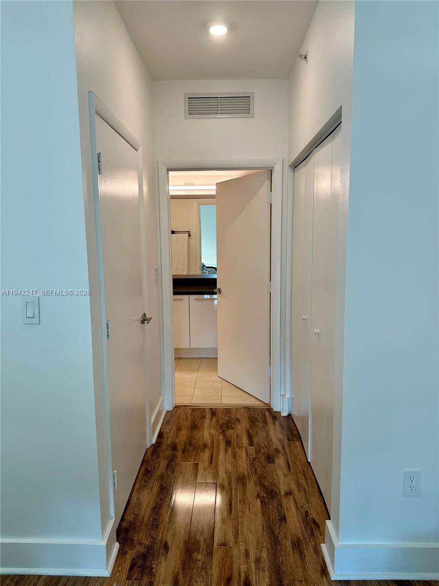 image The Ivy at Riverfront8