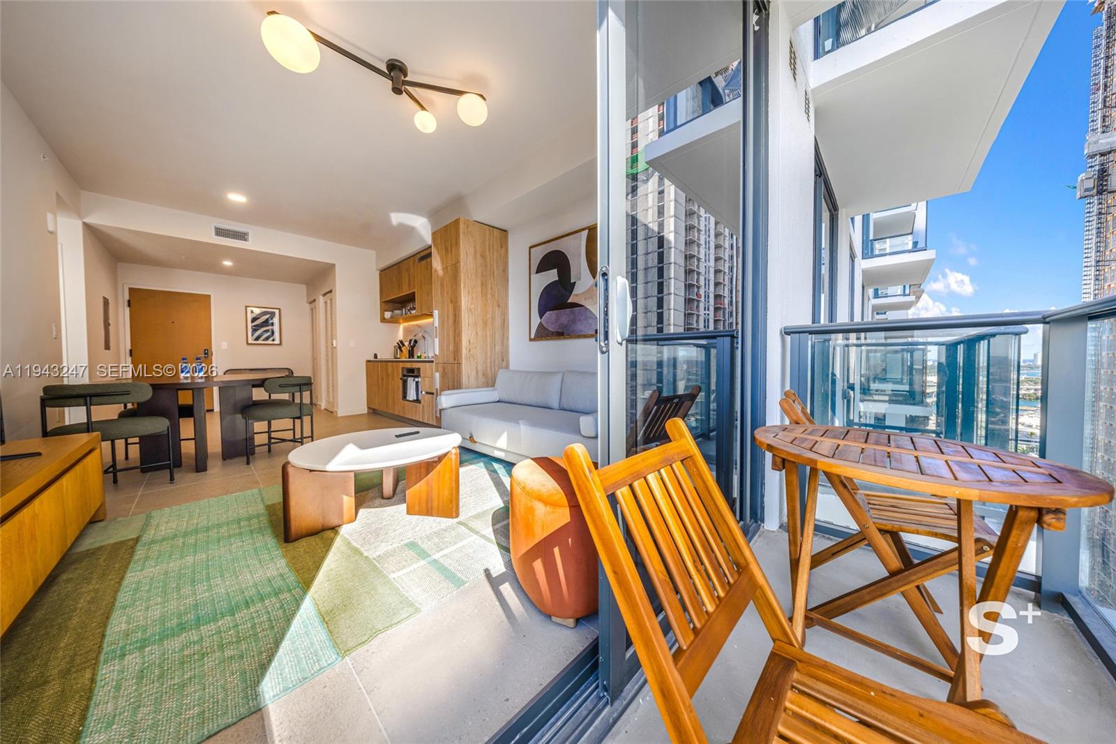 image The Crosby Miami Worldcenter10