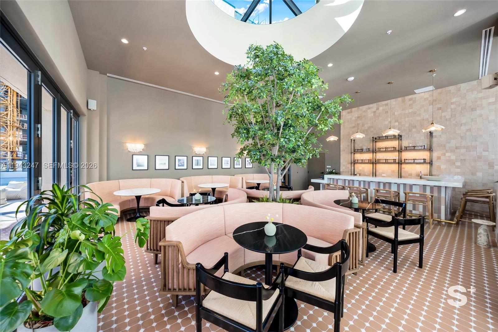 image The Crosby Miami Worldcenter31