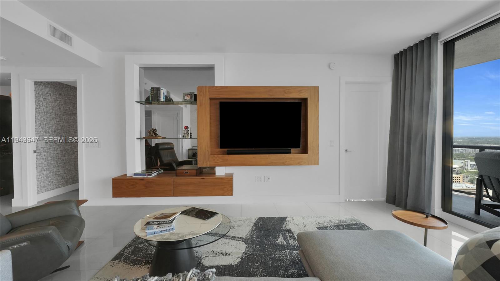 100 E Las Olas Blvd #2802 Fort Lauderdale, FL 33301