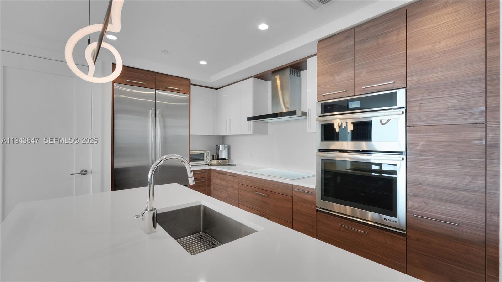 100 E Las Olas Blvd #2802 Fort Lauderdale, FL 33301