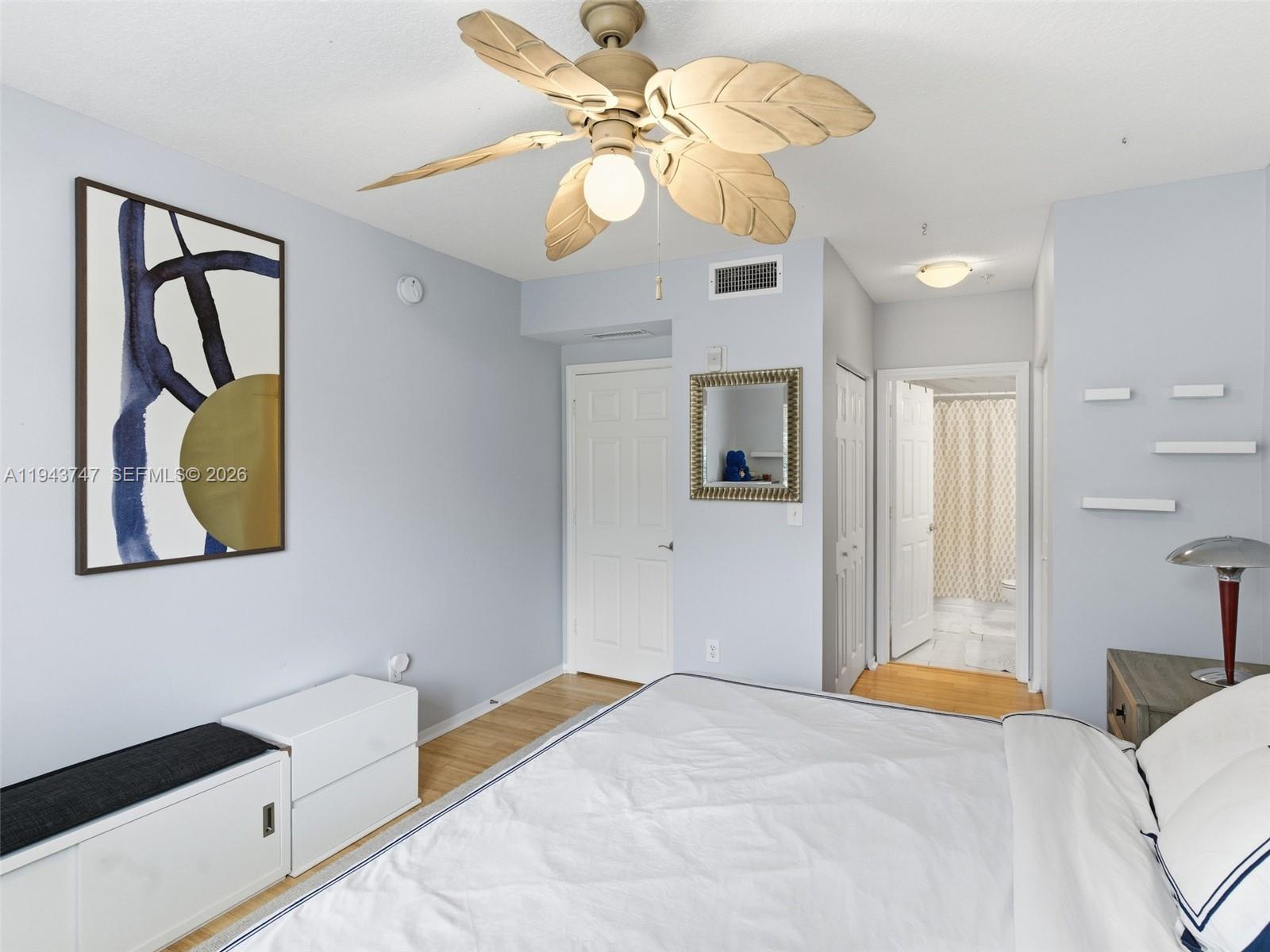 6861 SW 44th St #304 Miami, FL 33155