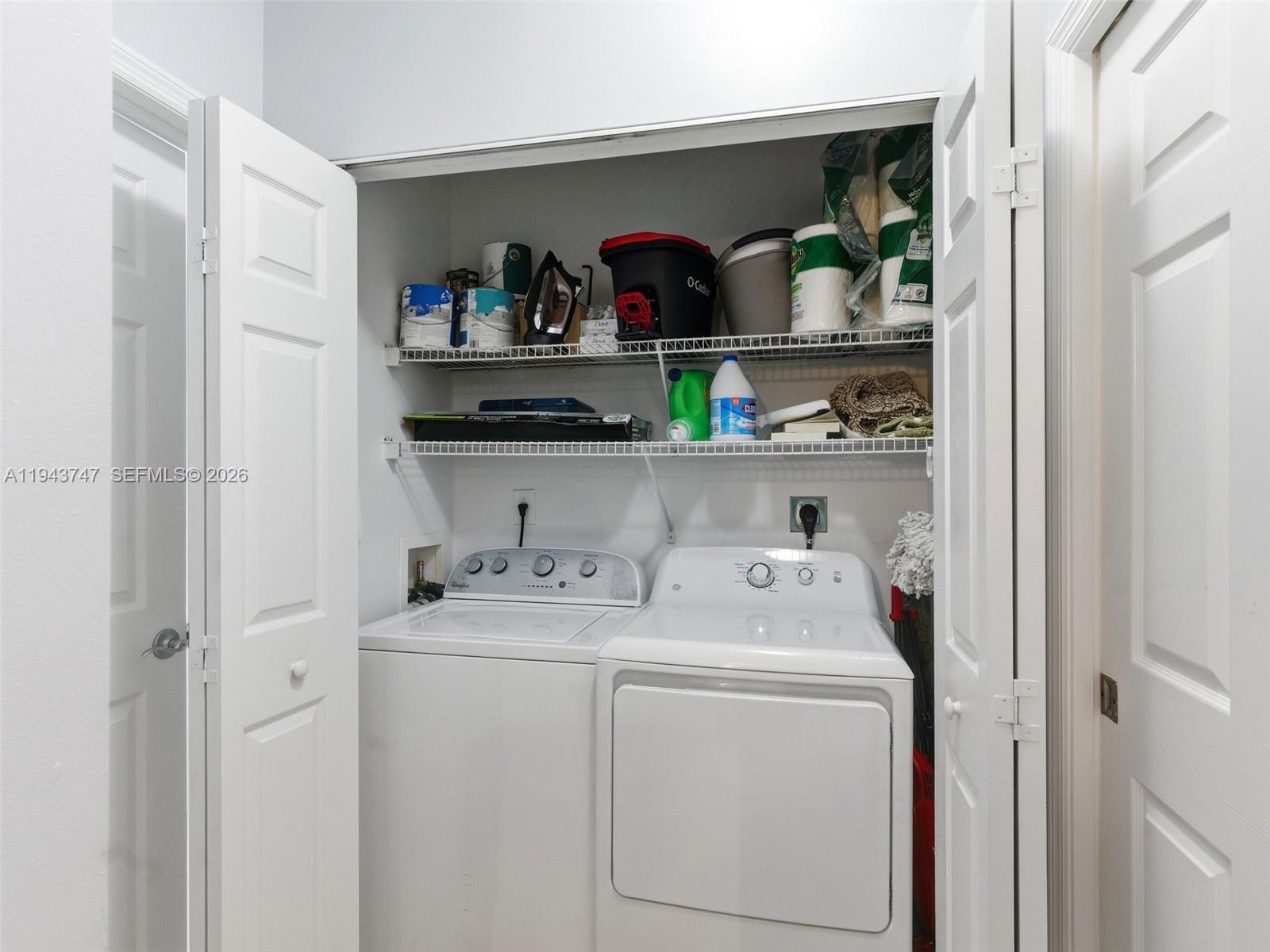 6861 SW 44th St #304 Miami, FL 33155