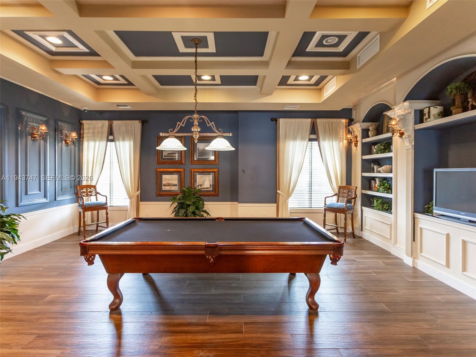 6861 SW 44th St #304 Miami, FL 33155