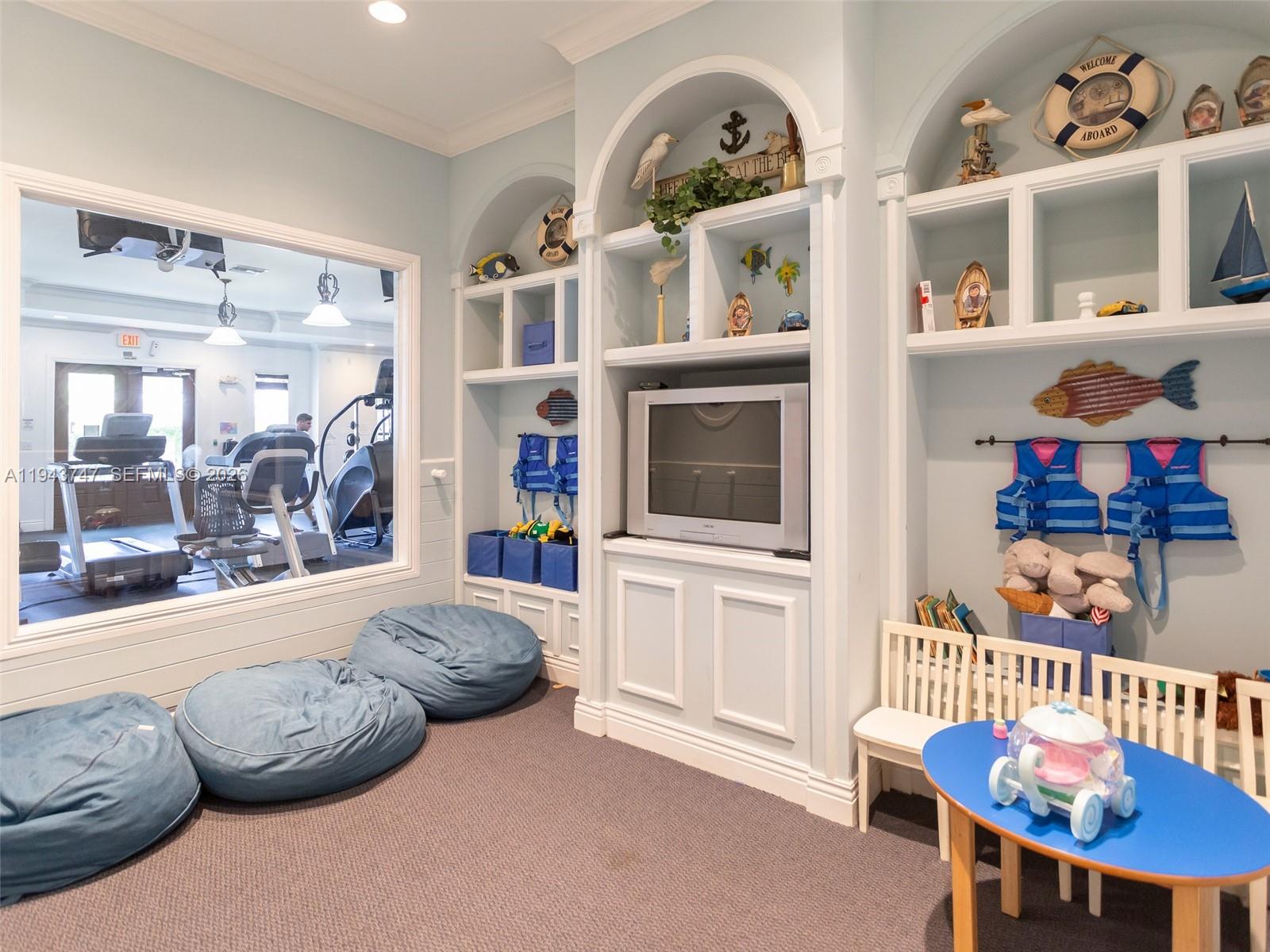 6861 SW 44th St #304 Miami, FL 33155