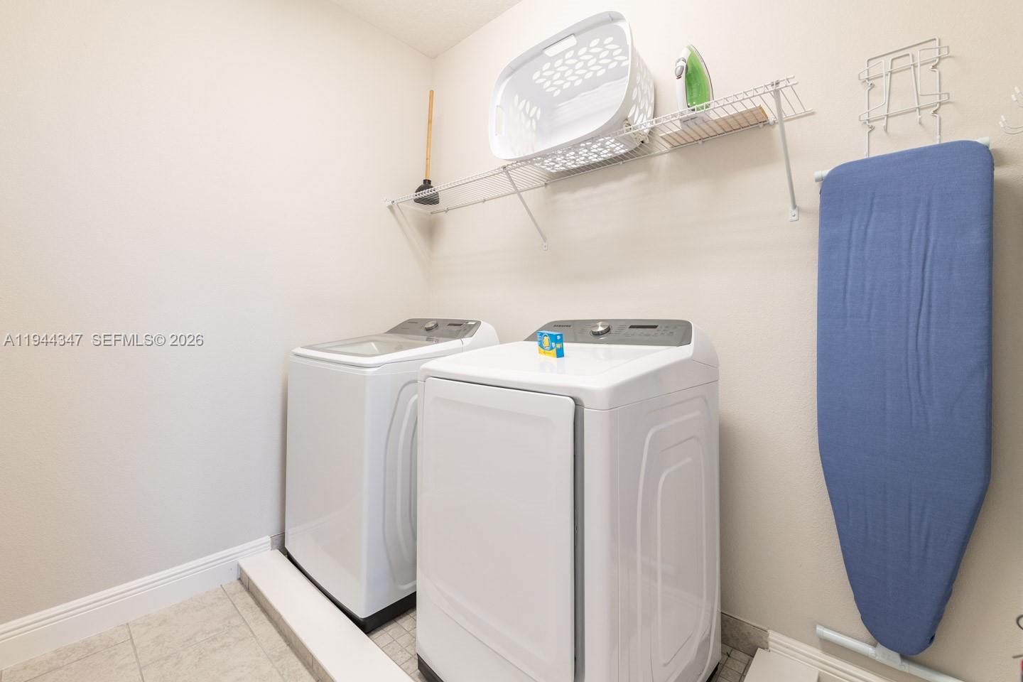 353 Southfield St Other, FL 34747