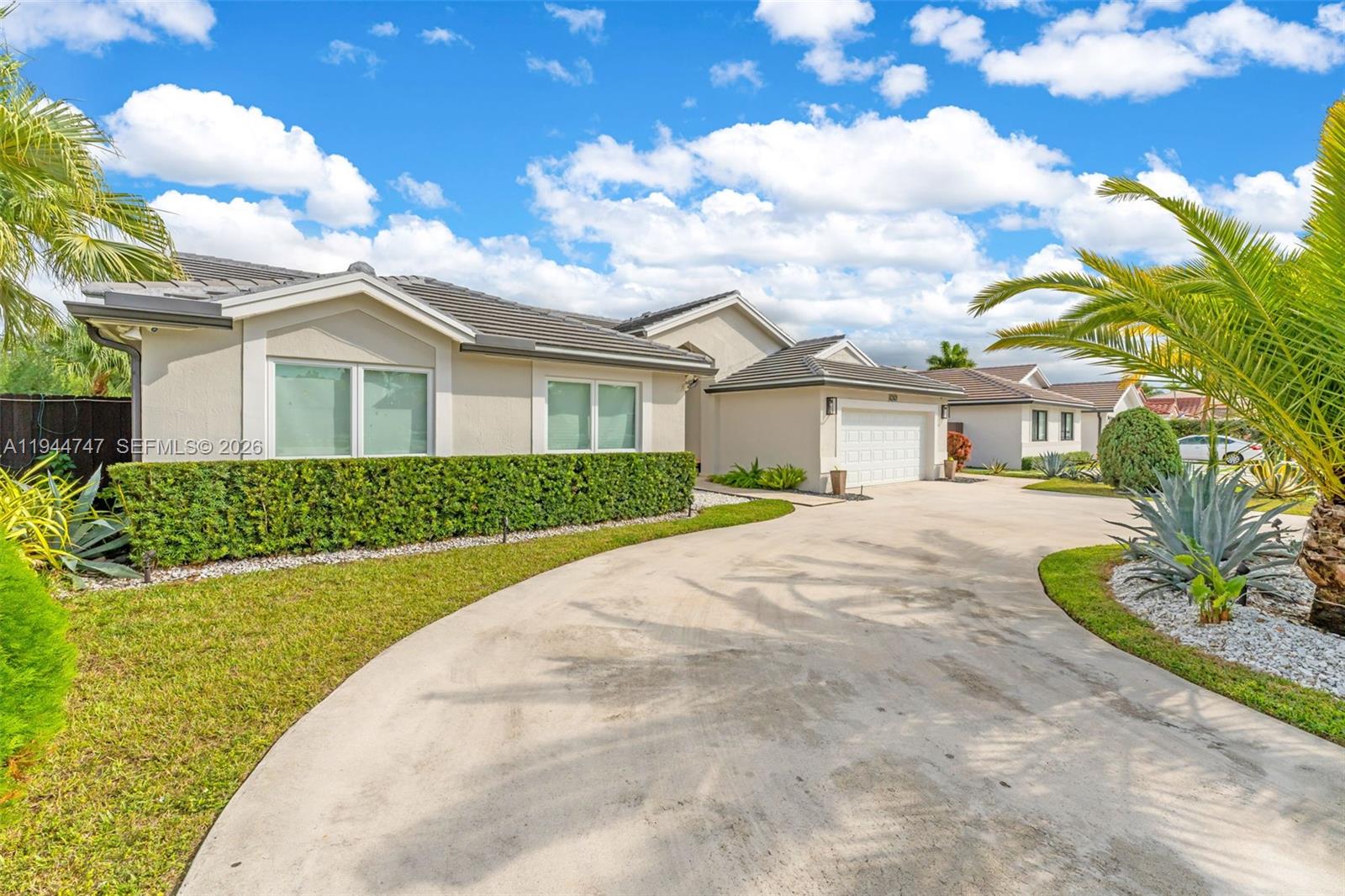 4241 SW 154th Pl Miami, FL 33185