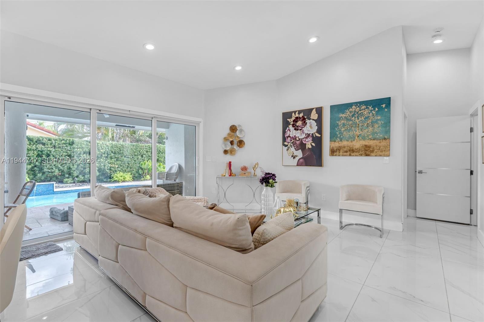 4241 SW 154th Pl Miami, FL 33185